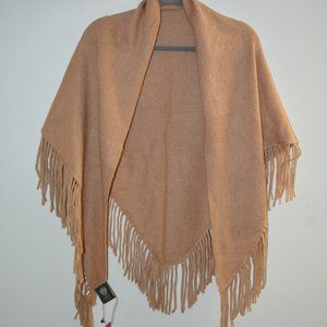 NWT Vincent Camputo Shawl